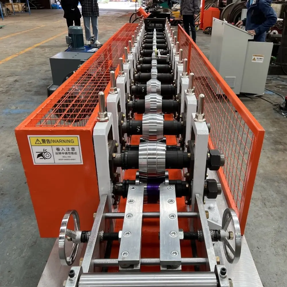 High Speed Warehouse Supermarket Storage System Galvanized Metal Welded Wire Mesh U Support Deck Channel Roll Forming Machine