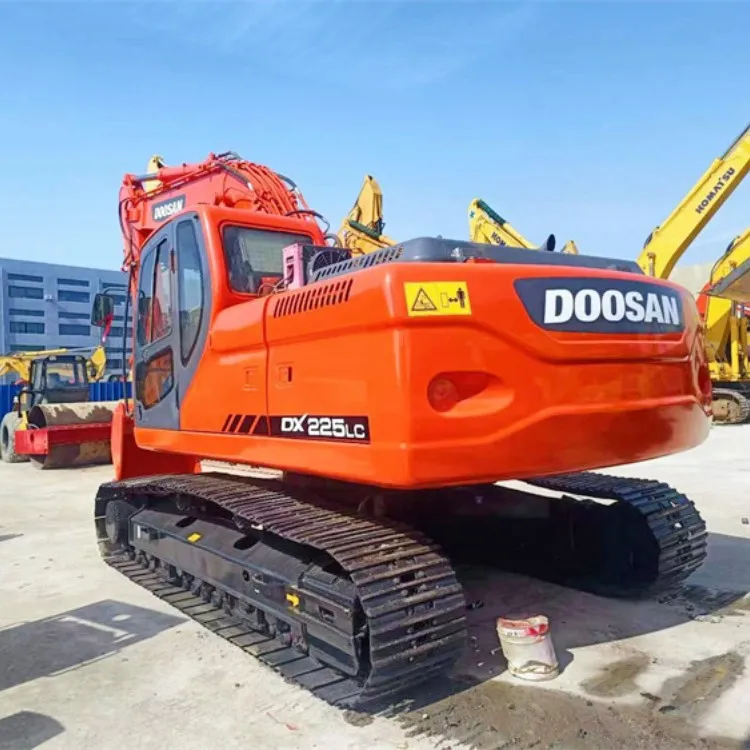 Used Doosan DX225 Excavator with 20 Ton Send Hand Cheaper Cost Made in Korea 2019 Year