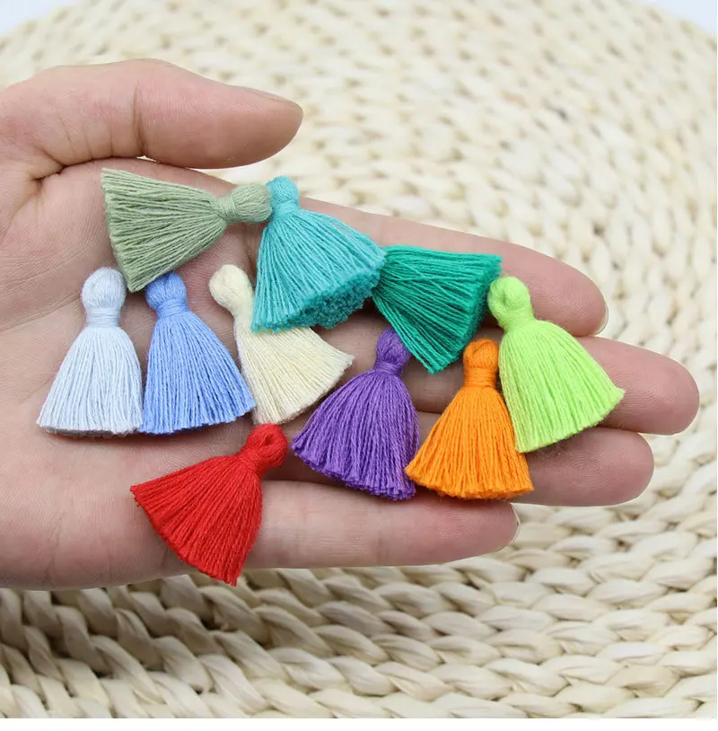 Wholesale 3cm Blouses Cotton Tassel Mini Decoration pompones Tassel For Clothing Tassel Fringe