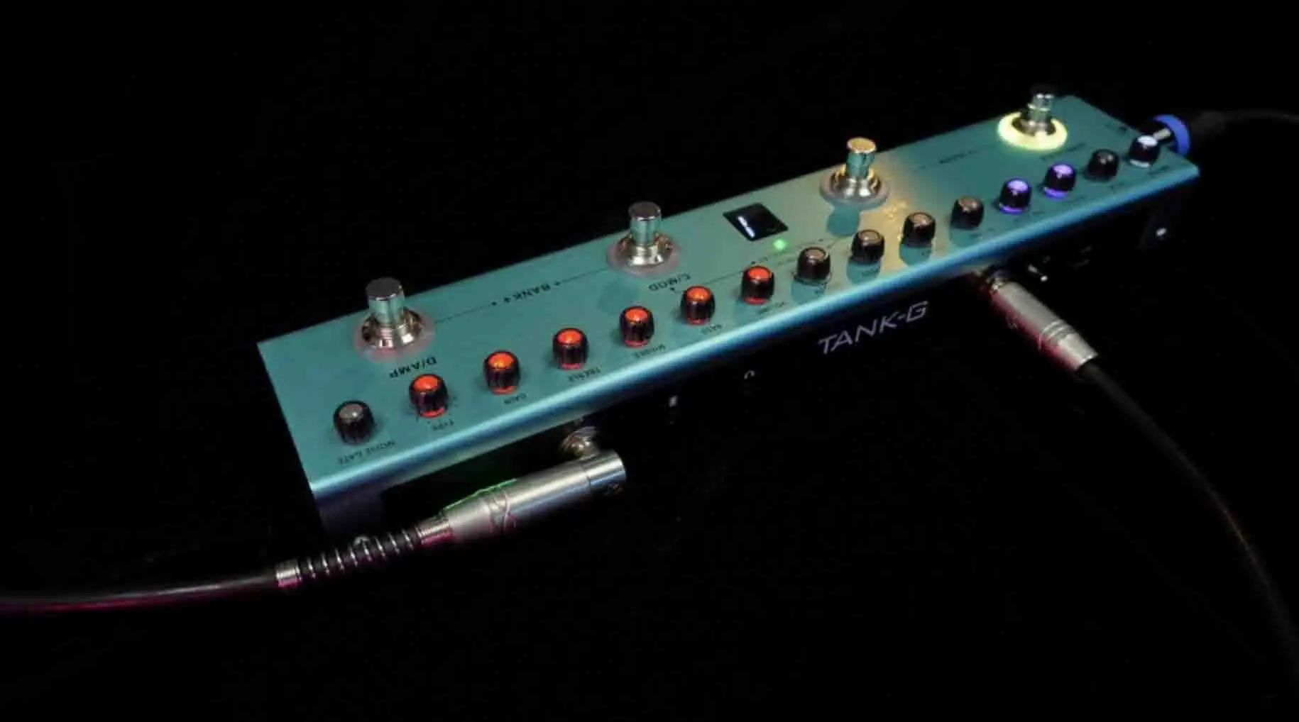 Custom Grand Wave TANK Rechargeable Guitar Multi-Effects Pedal Portable Accept Customized Pedal OEM