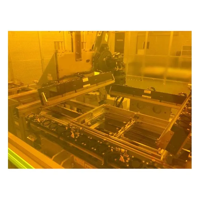 Automatic outer peripheral sealing machine for laminated glass