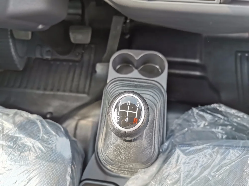 
FOTON FORLAND 3-4TONS RHD 4X2 DUMP TRUCK WITH ISUZU 2.8L DIESEL ENGINE 