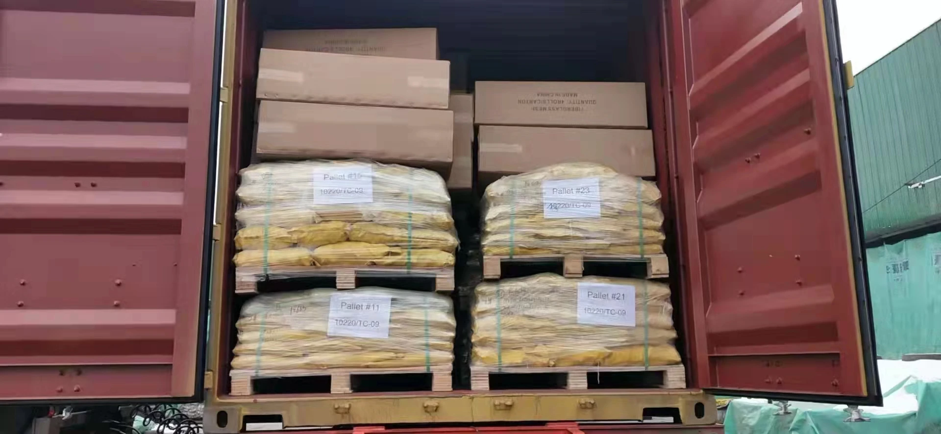 Factory price all size Stainless steel Hex Head furniture Wood screw Lag bolts DIN571 self tapping screws