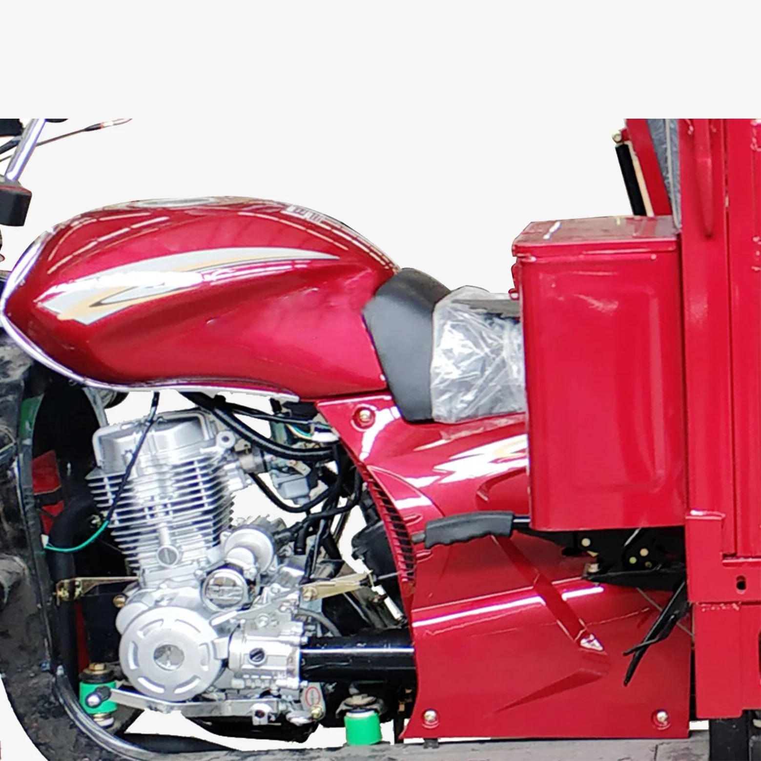 Factory Manufacture Heavy Loading Rear Load Cargo Gasoline Tricycle Motorcycle Cars Tuktuk Motorized Price