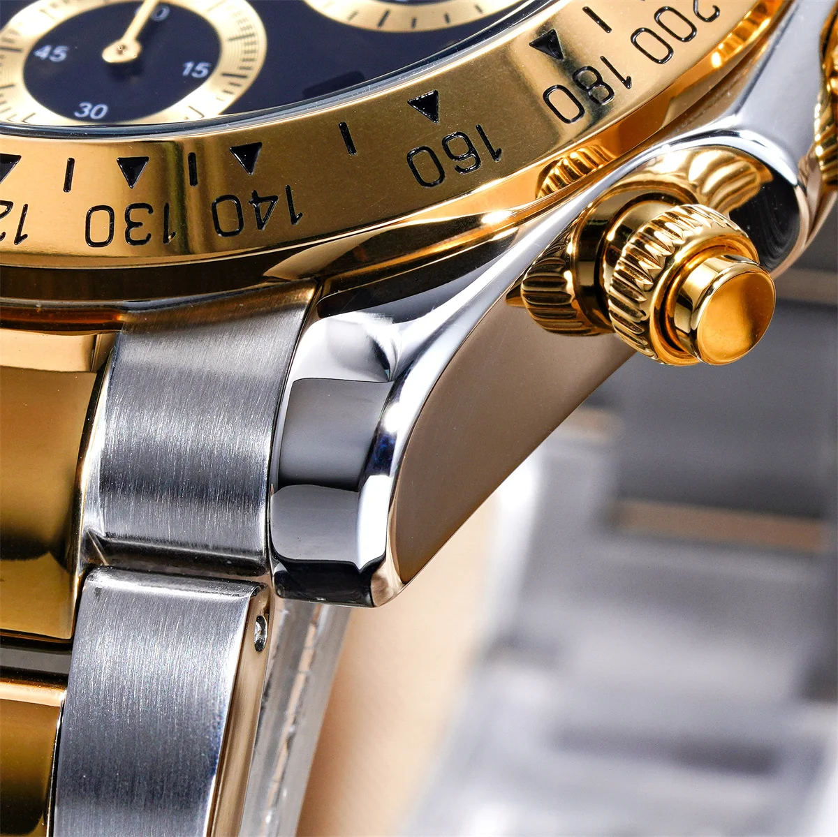 40mm Steel Bezel Male Classical Small Three Pins Luminous Hands Diamond Luxury Watch Man Waterproof Quartz Chronograph Watch