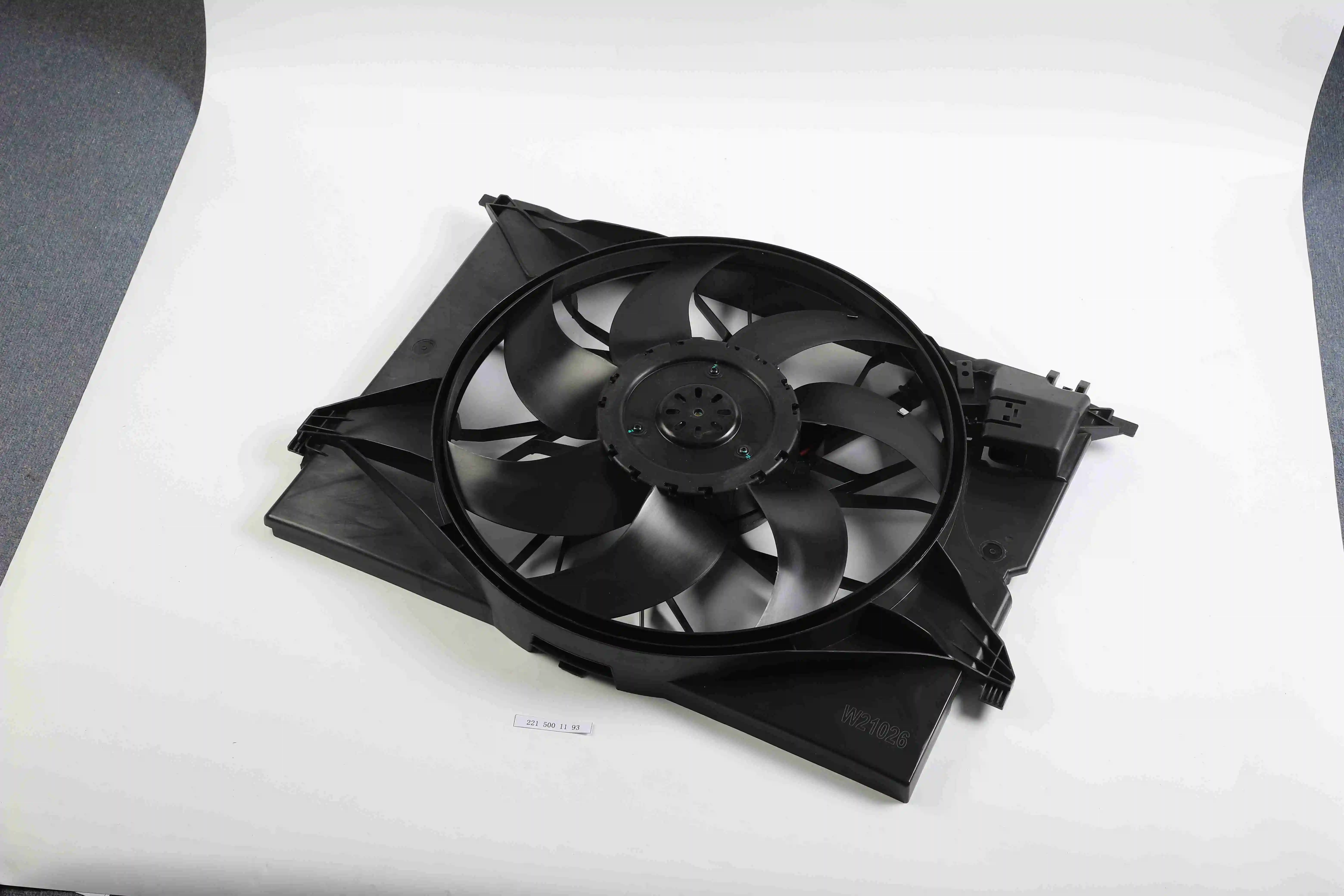 High quality Electric Radiator Fan 221 500 11 93 2215001193 2215000493 2215000993 2219066500 Auto Engine Coolant Fan