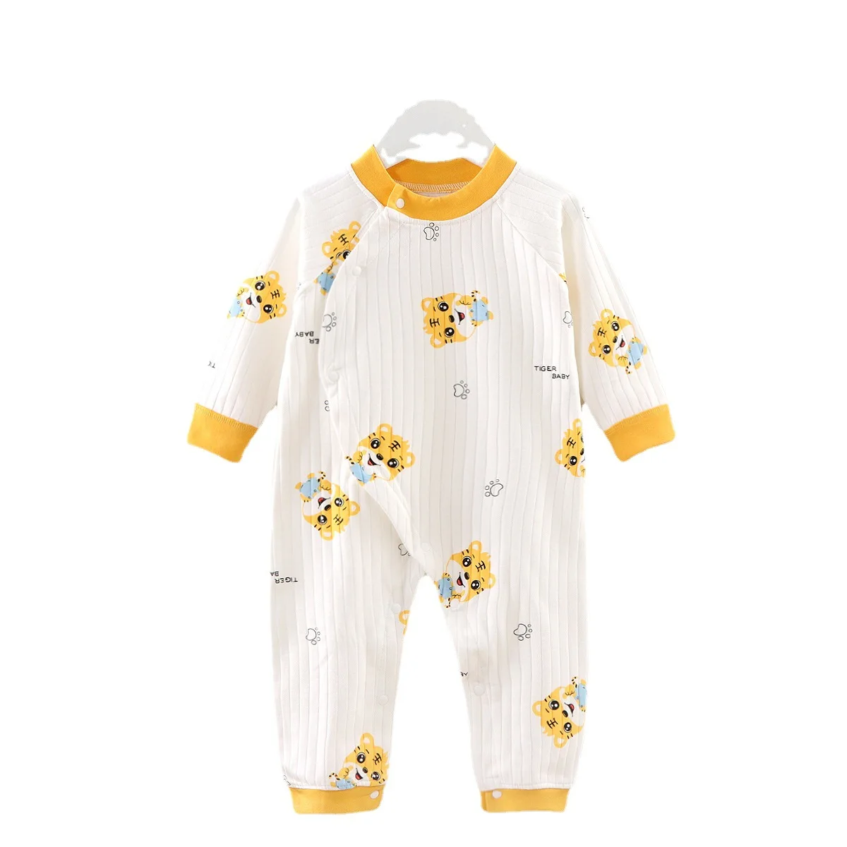 New baby onesie Spring and autumn cotton long sleeve cute super cute climbing clothes for men and women baby newborn clothes