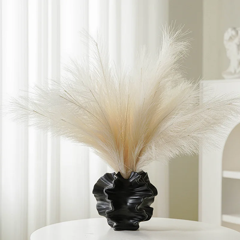 Nordic Style Beige Black Ceramic Vase Creative Coral Shaped Modern Decoration Vases Ceramic Flower Vase for Home Decor