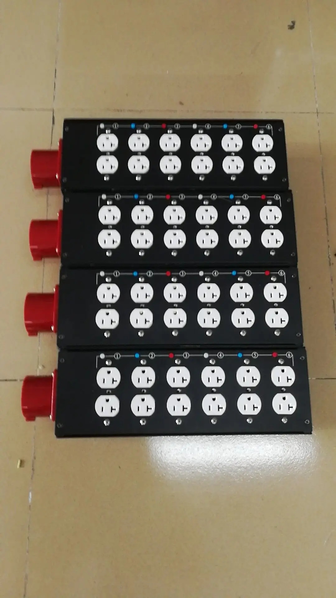 32A input power splitter switchboard for electric distro