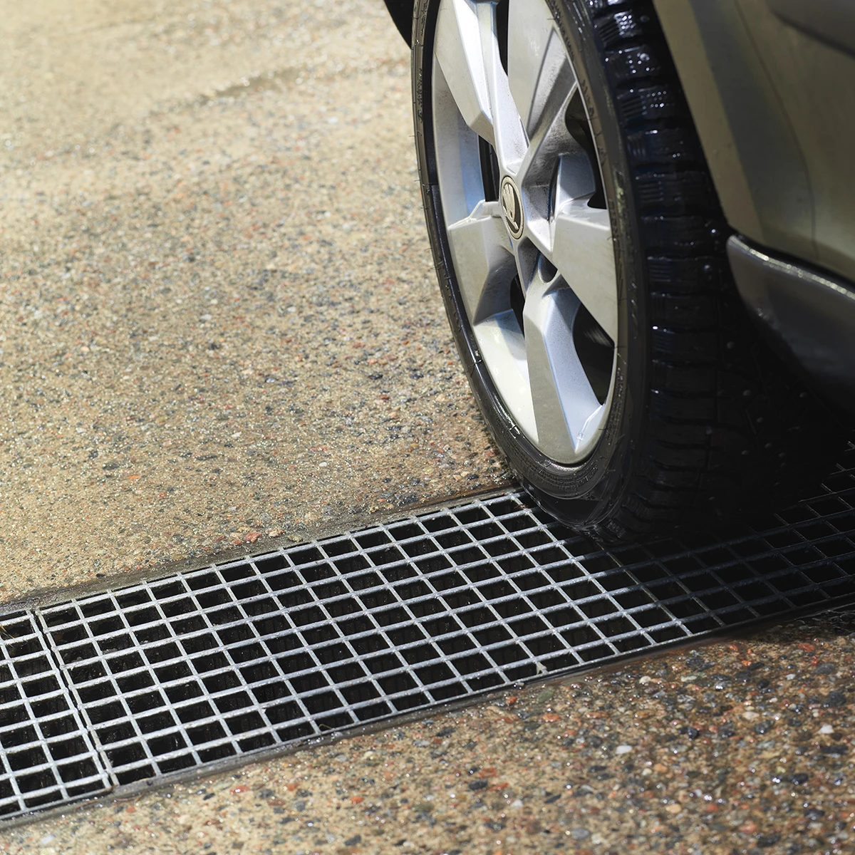 Heavy Duty Press Locked Steel Grating Metal Bar Steel Grid 90X10 Grate With High Load-Bearing Capacity Steel Grating