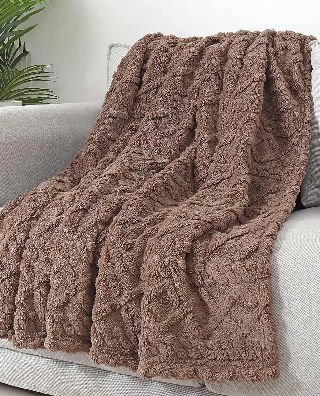 Winter Bed Jacquard Velvet Folded Blankets Warm Sofa Fleece Sherpa Wool Throw Blankets