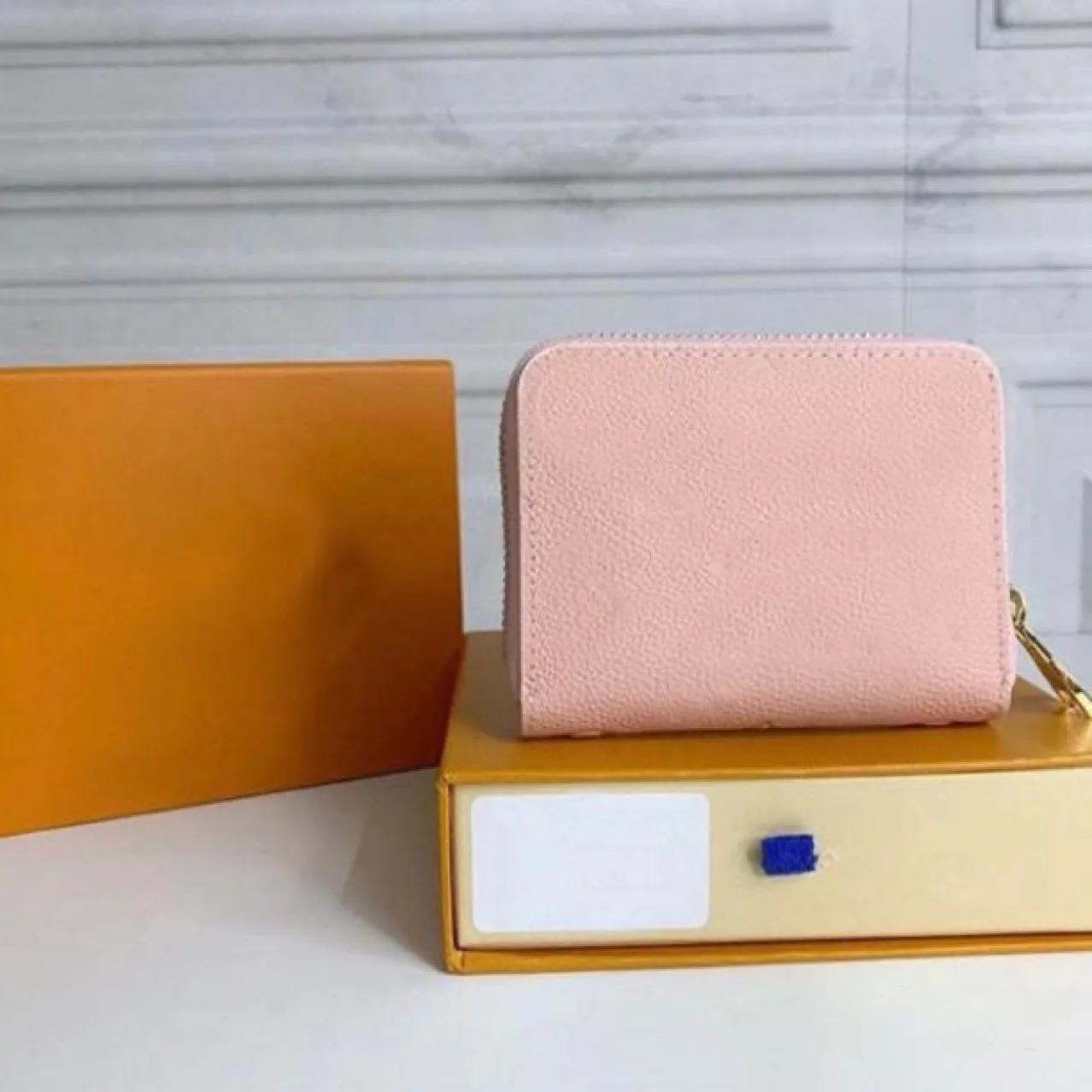 Contact us for catalogs Factory direct sale luxury designer wallet men and women