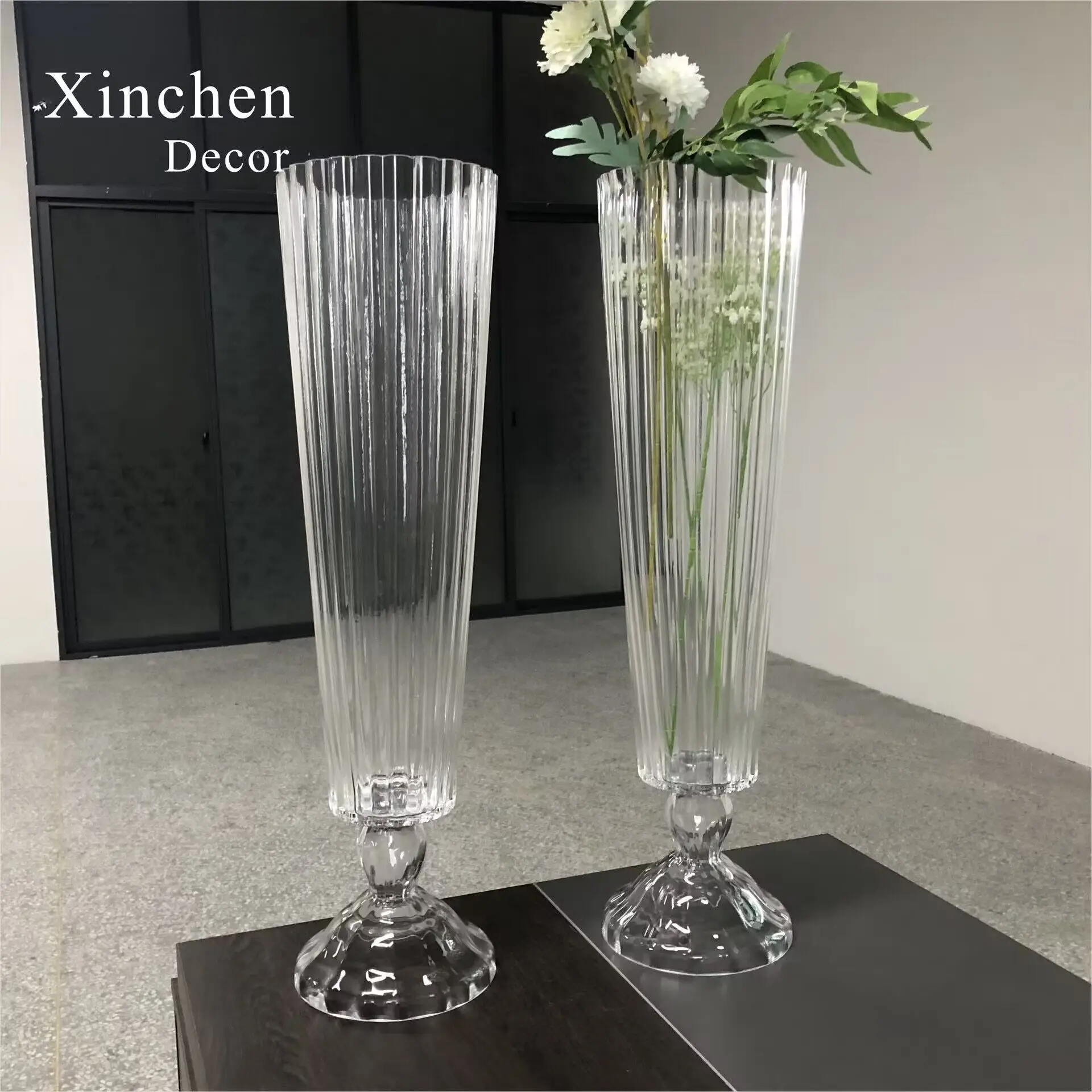 Hot sale 7.87*29.92 inch Cylinder stripping pattern Glass Vase Clear Crystal Tall Vase Wedding Centerpiece flower arrangement