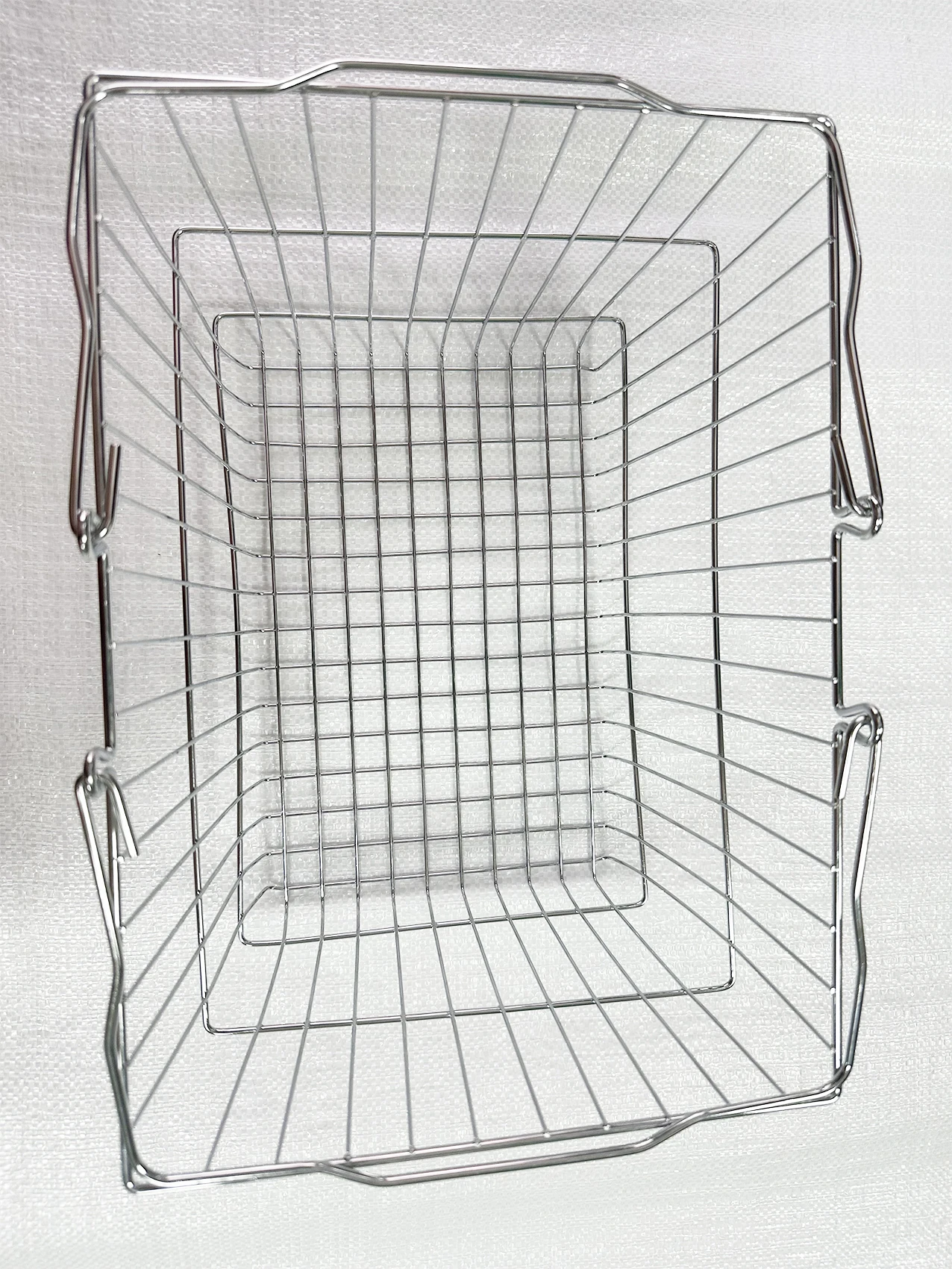 Wholesale Metal Wire Basket Supermarket Shopping Wire Mesh Basket with Double Handles
