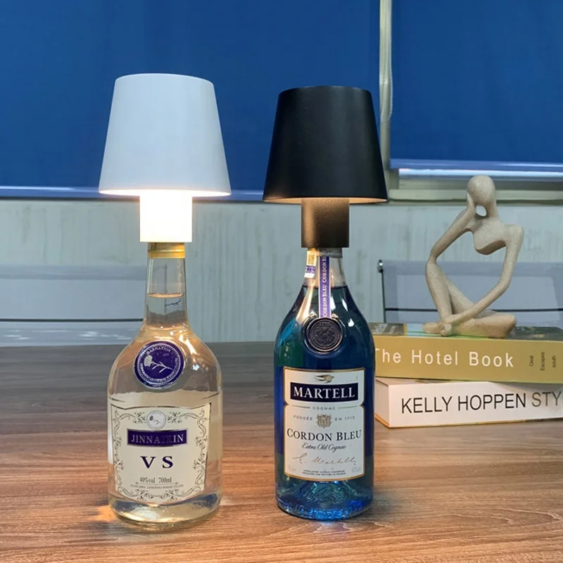 Wholesale Fashion Built-in Battery CE Type-C Rechargeable Touch Dimmable Light Decoration LED Restaurant Table Lamp