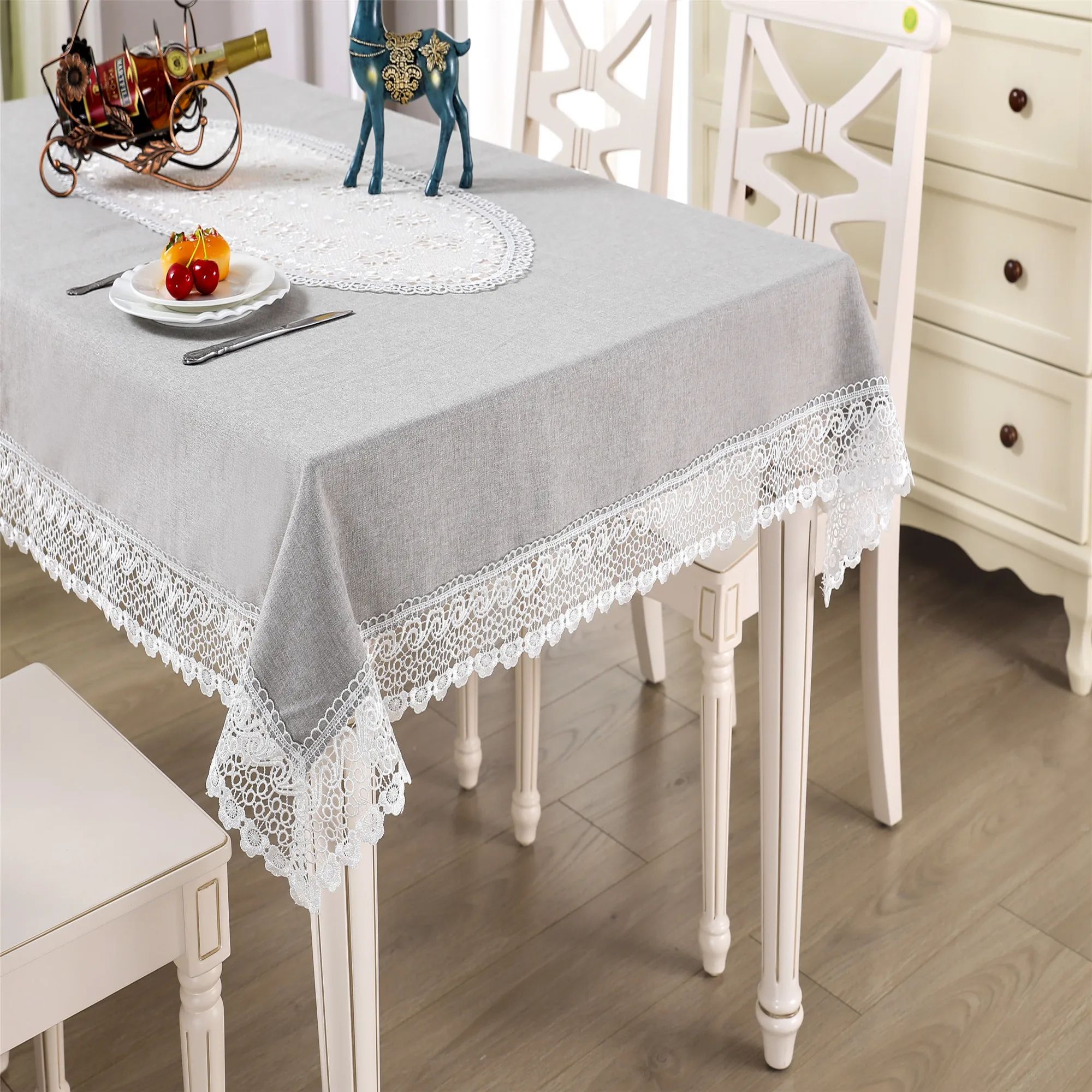 2020 new design luxury rectangle table cloth cotton embroidery with lace