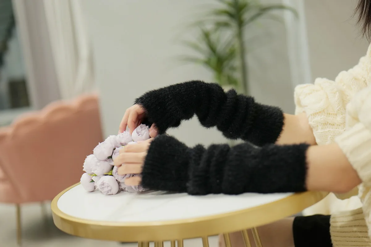 ALLCH Fall/Winter Female Acrylic Gloves Mittens Net Red Velvet Feel Padded Elbow Arm Guard Warm Knit Sleeves with Arm Cover