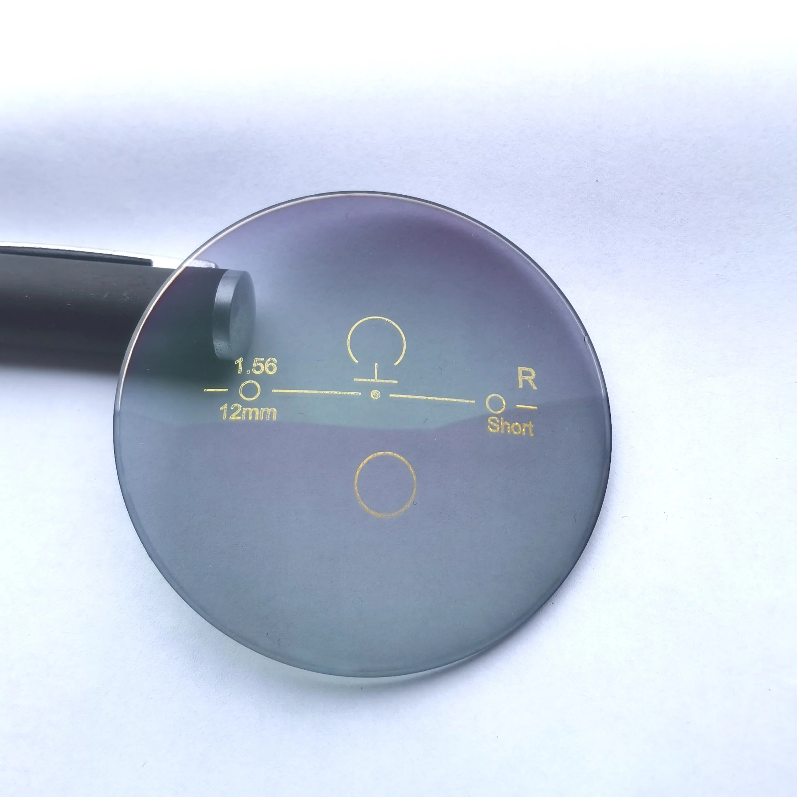 1.56 progressive UV420 Photochromic blue cut HMC multifocal optical