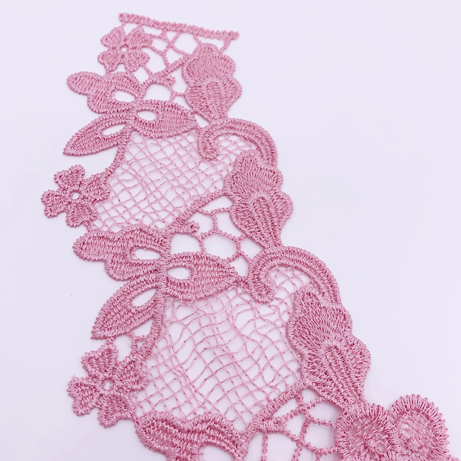 Free Samples Wholesale Cheap Price Neck Collars Fabric Beautiful Flower Embroidered Neck Collar Design on Fabric