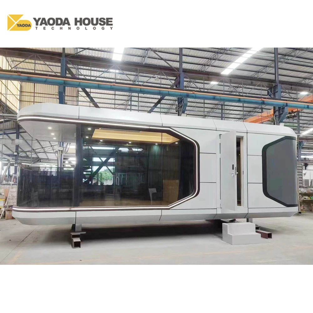 Outdoor mobile tiny house Space capsule hotel luxurious smart movable house