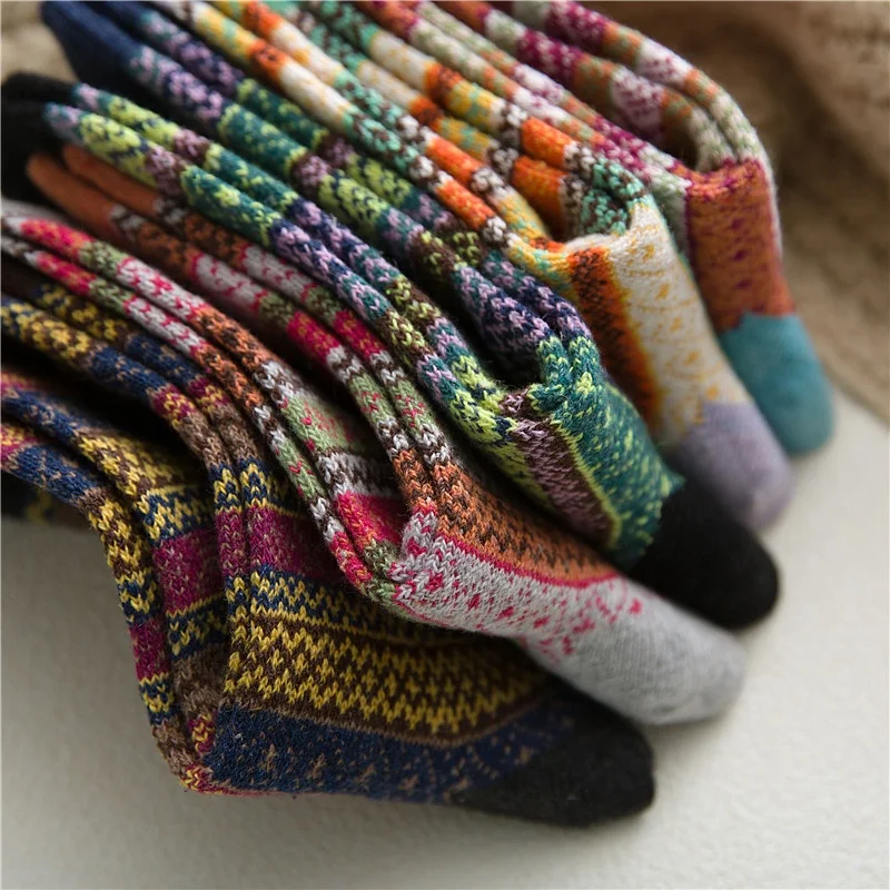 Ethnic Style 5 Pairs Wool Socks With Striped Pattern Autumn Colorful Women Socks