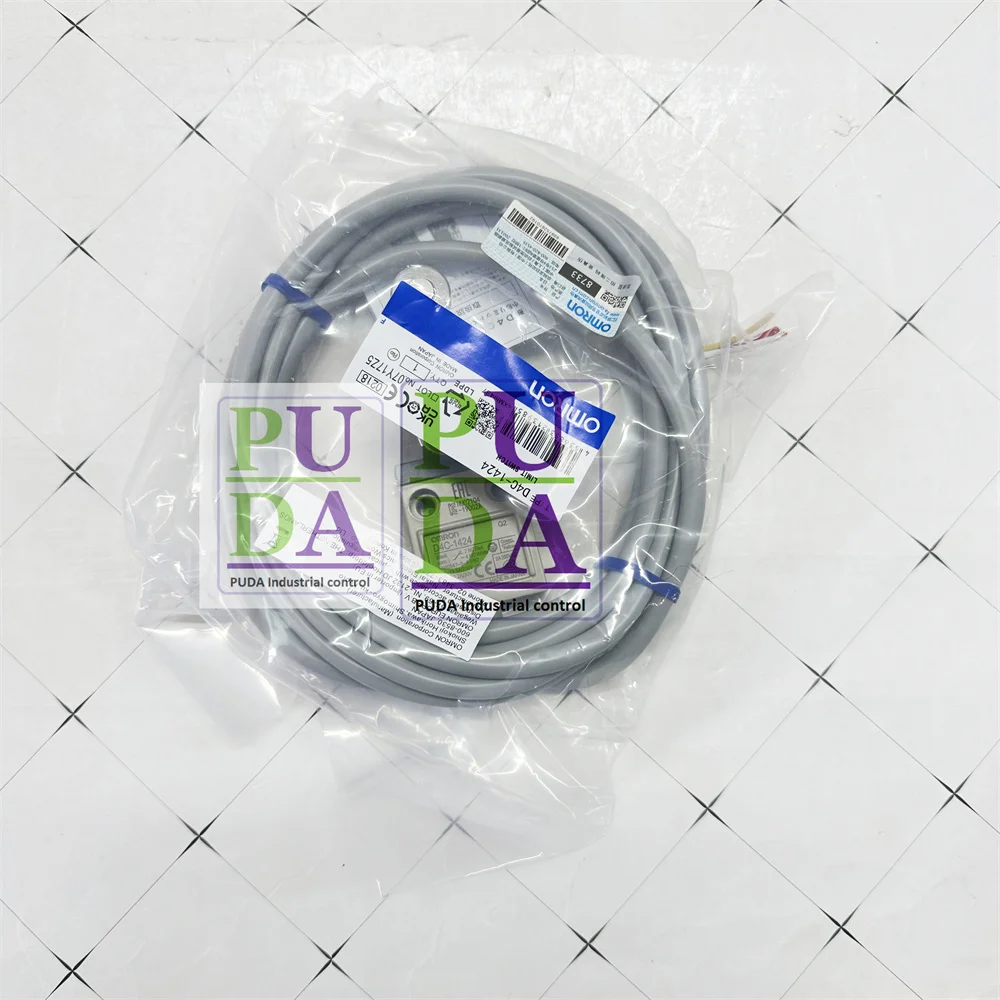 spot goods for new Original genuine limit travel switch D4C-1424 smart D4C-1424