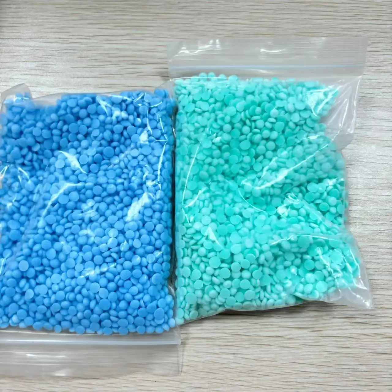 Wholesale Superior Fragrance 25KG Multi-functional Scented Beads in the Room and in the Car Laundry Scent Booster