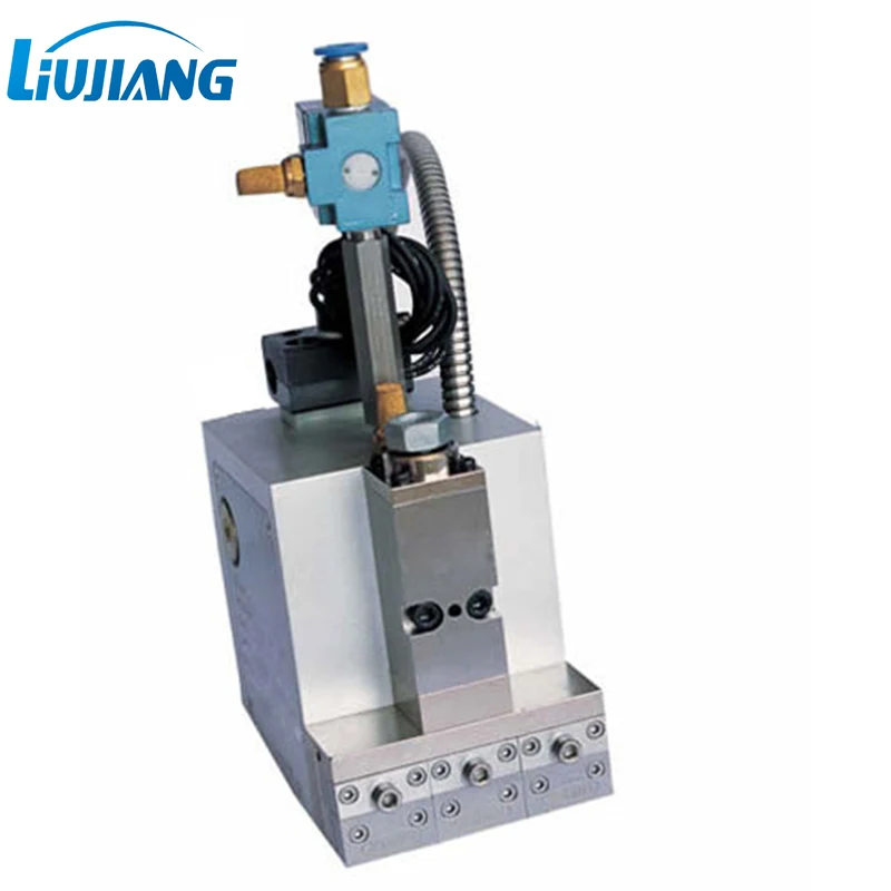 Liujiang Hot Melt Fiber/Scrape/Spiral Spraying Glue Gun For Packaging 50mm 100mm 200mm Slot Die Head