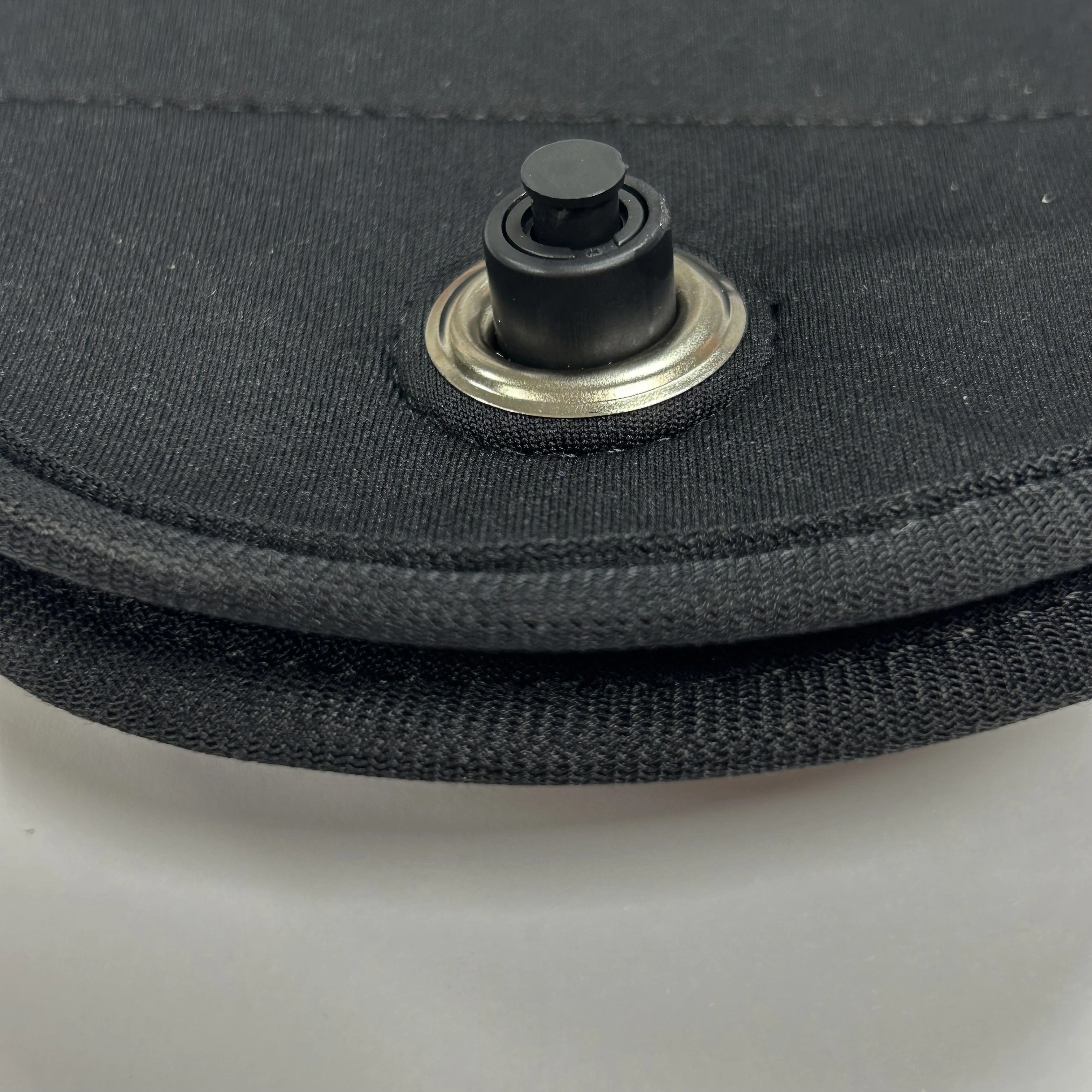 Hot Sale Signal Lockable Pouches Fabric Anti-Theft Mobile lock Phone Lockable Pouch For High school Student