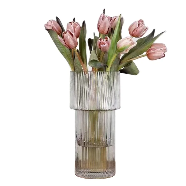 China medium clear acrylic vase modern fluted flower Vase for home storage centerpieces decorative