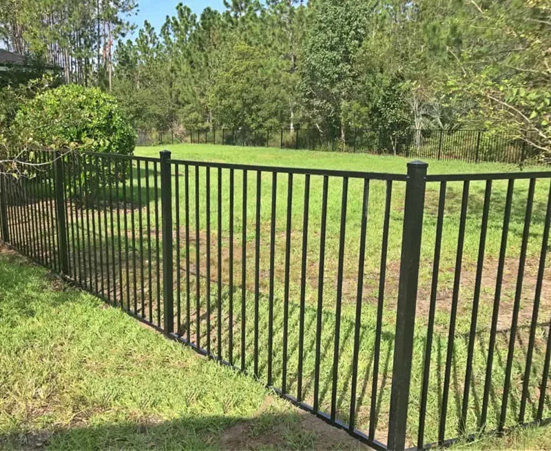 8feet three horizontal rails flat top steel fence panels with powder coated green color