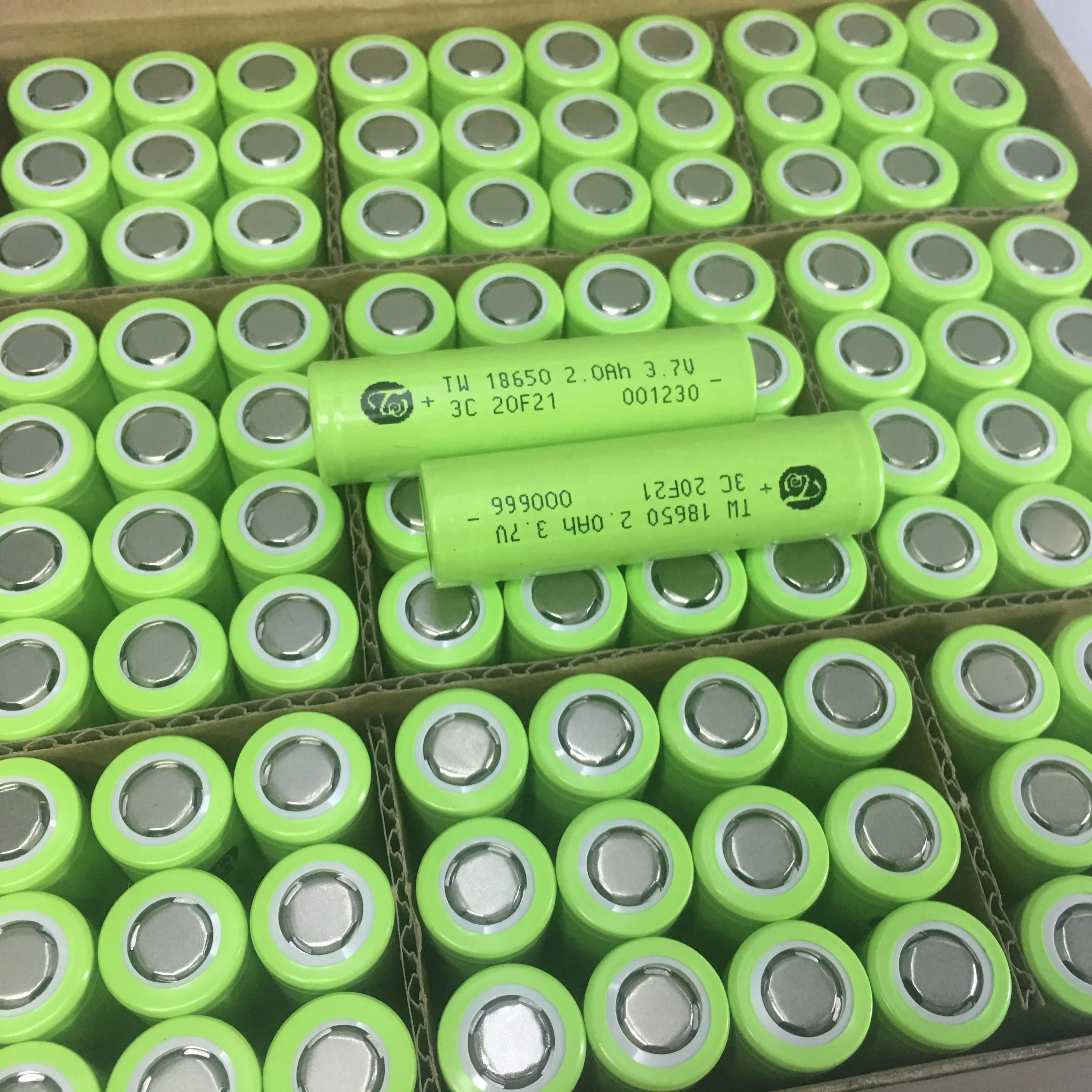 
BIS UN38.3 MSDS approved rechargeable 18650 lithium li ion battery 3.7V 2600mAh battery cell 
