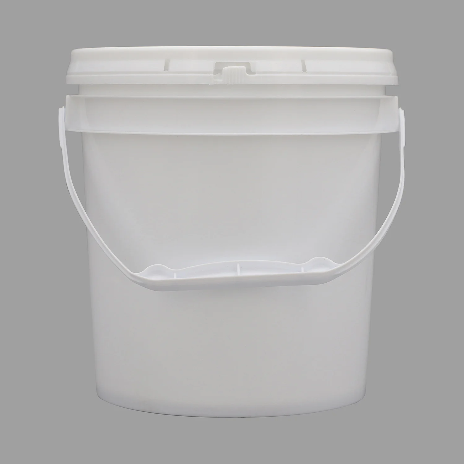 Factory Supply 14Liter Plastic Buckets with Water Proof Lid and Handle