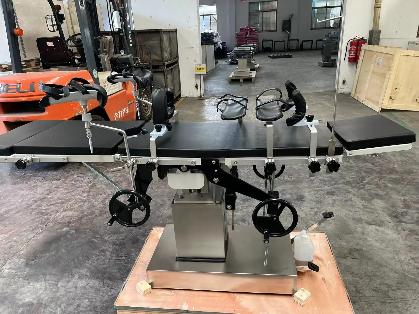 Hospital furniture hydraulic operation side controlled 3001 surgical bed OT operating table