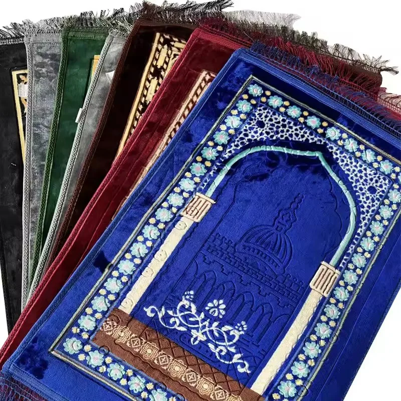 Customized Thick Muslim Prayer Mat Christian Soft Luxury Prayer Mat Rug Muslim Prayer Carpet For Man