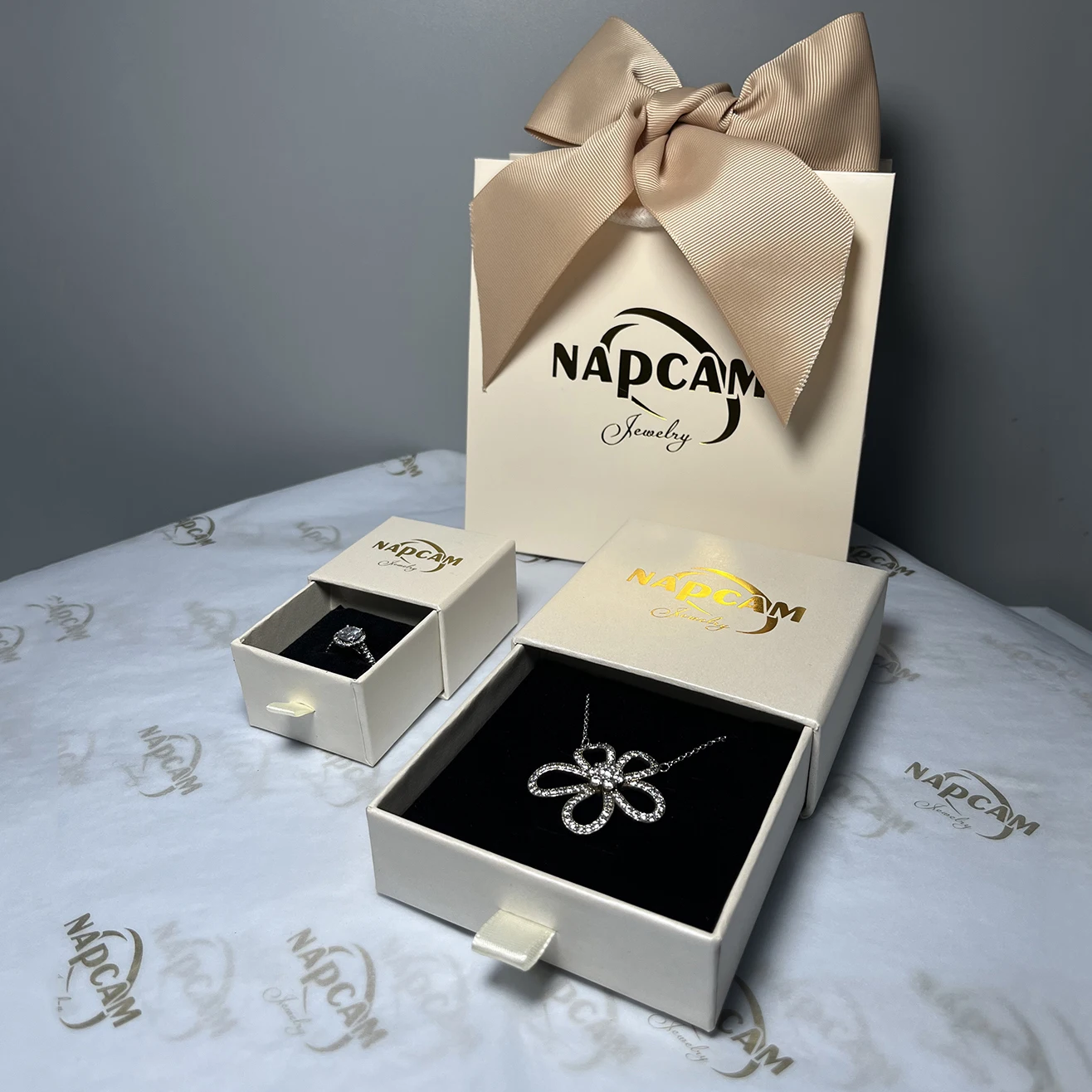 Customized Jewelry Box Jewelry Set Storage Necklace Earrings Jewelry Packaging Paper Bag Ring Box Sliding Drawer Box