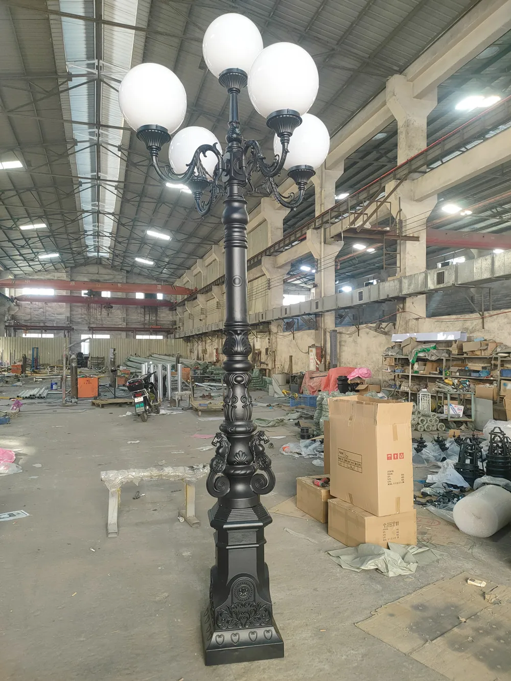 Powder Coated Smart Street Light Pole Smart Light Pole outdoor theme park decor White Hot Steel Wall Surface Suit