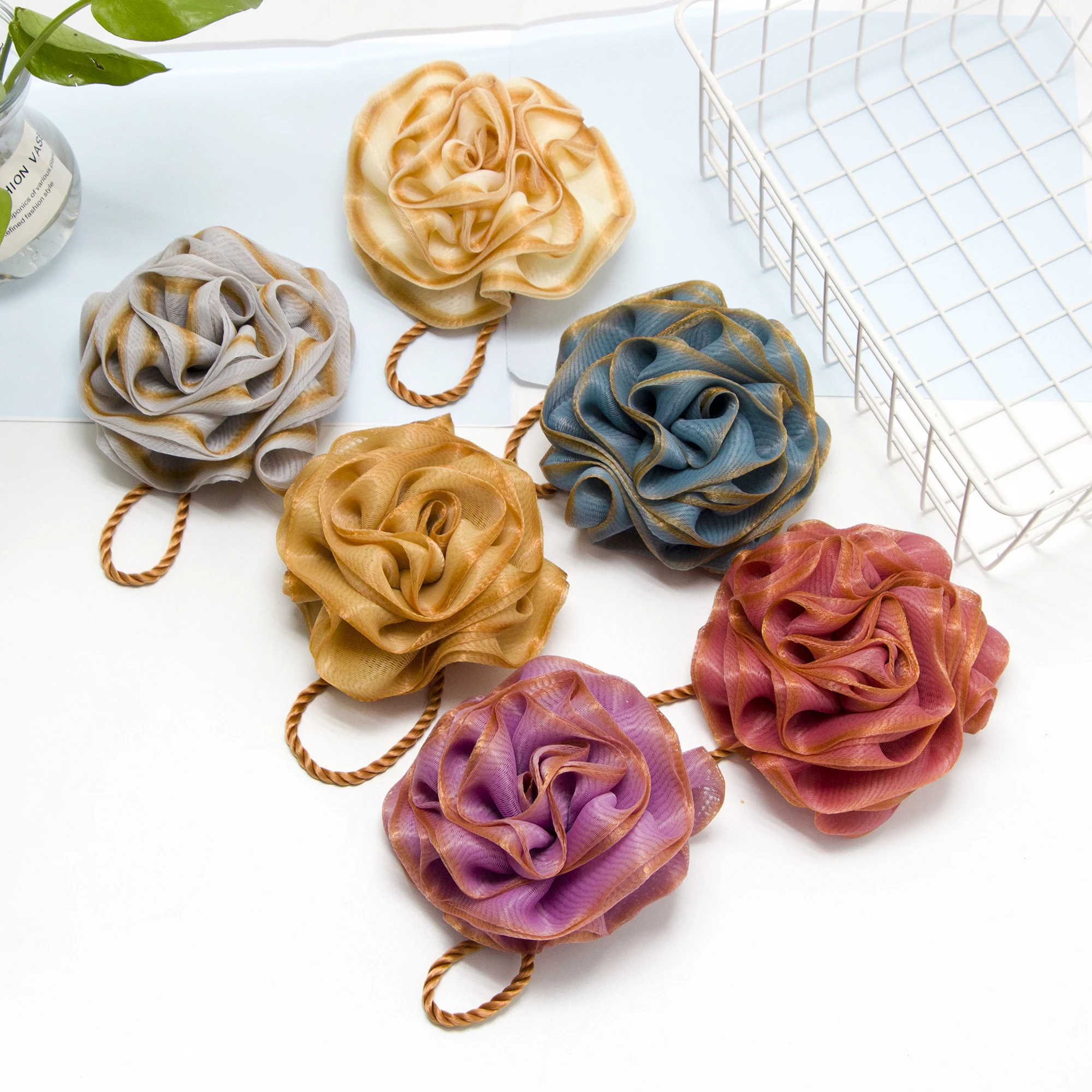 Custom Loofah Sponge Flower Shape Rose Mesh Pouf Exfoliating Shower Bath Sponge Scrubber Ball Luffa Sponge