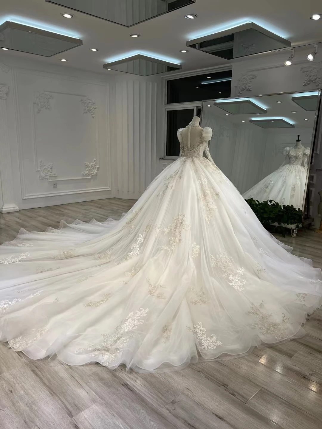 White Bridal Dresses 2022 Lace Wedding Dresses Women Bridal Classic Wedding Dresses