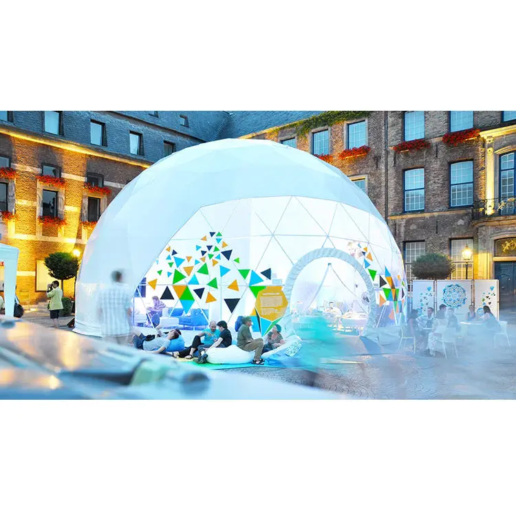 Waterproof Winter Camping Equipment Outdoor Geodesic Dome Glamping Trade Show Tent