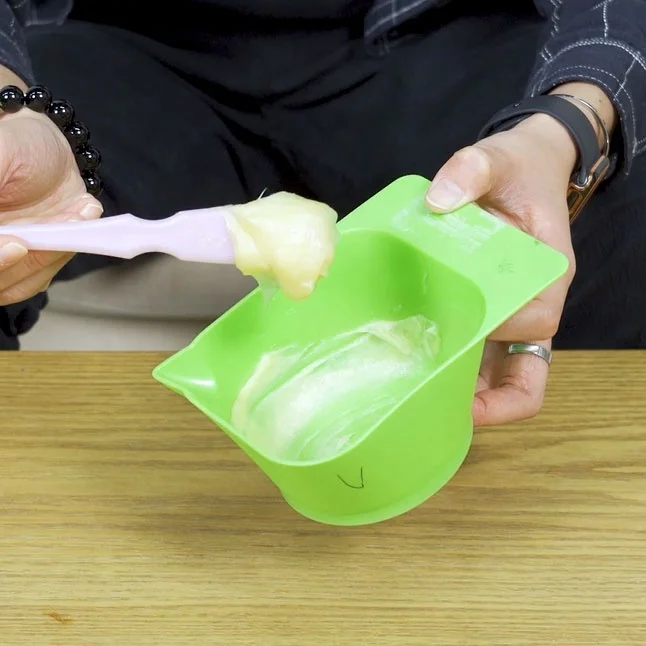 Customized 3 Fold Hairdresser Hair color Swatch Chart Hair Dye Palette Color Design Chart