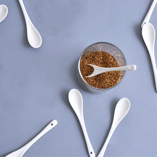 Porcelain Coffee Mixing Spoon Bone China Small Spoon Kitchen Tool Ceramic Mini Salt Spoon