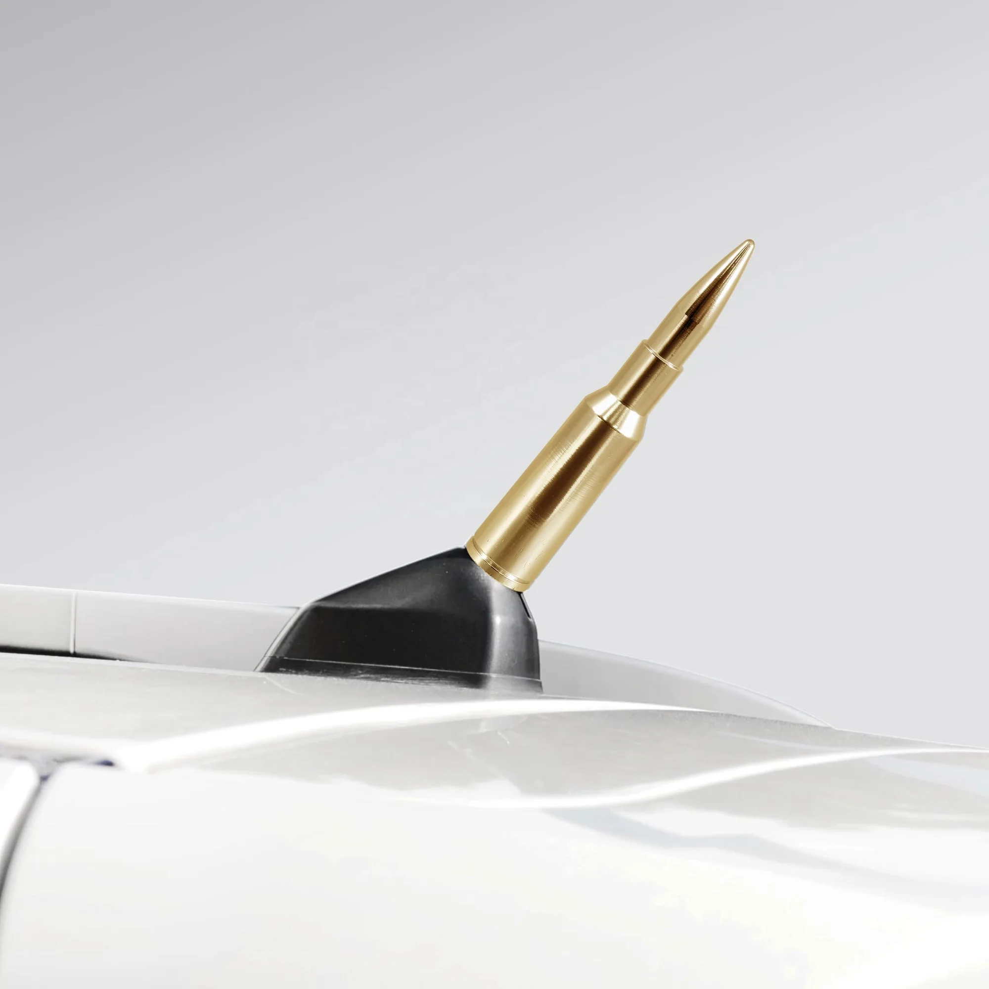 AM FM Radio Signal Aluminum Bullet Antenna Roof Decoration For Car / Suv / Truck / Vehicle