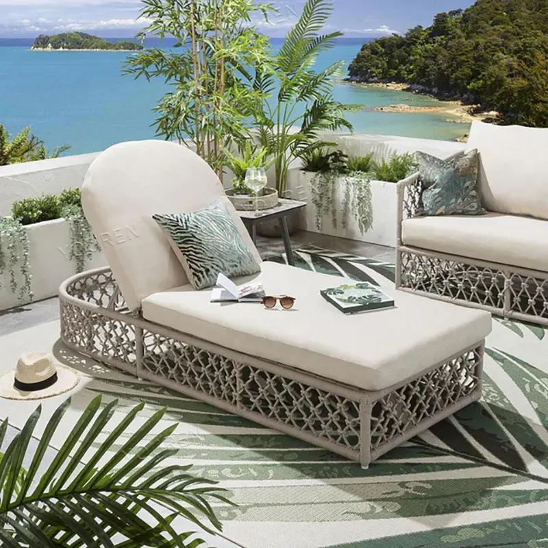 High Quality Sun Lounger Beach Bed Wholesale Rope Weaving Garden Sun Lounger Outdoor Lounge Beach Chair