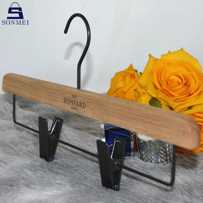 trousers hanger 4.jpg