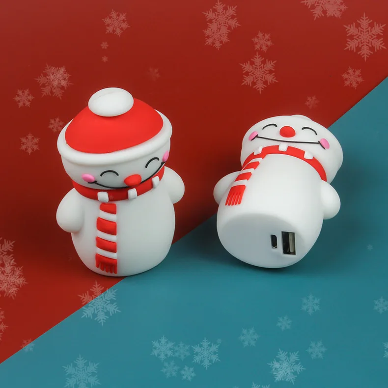 hot sale custom logo Christmas gift amazon trending portable Socks candle doll shape cute mini power banks 3000mah portable