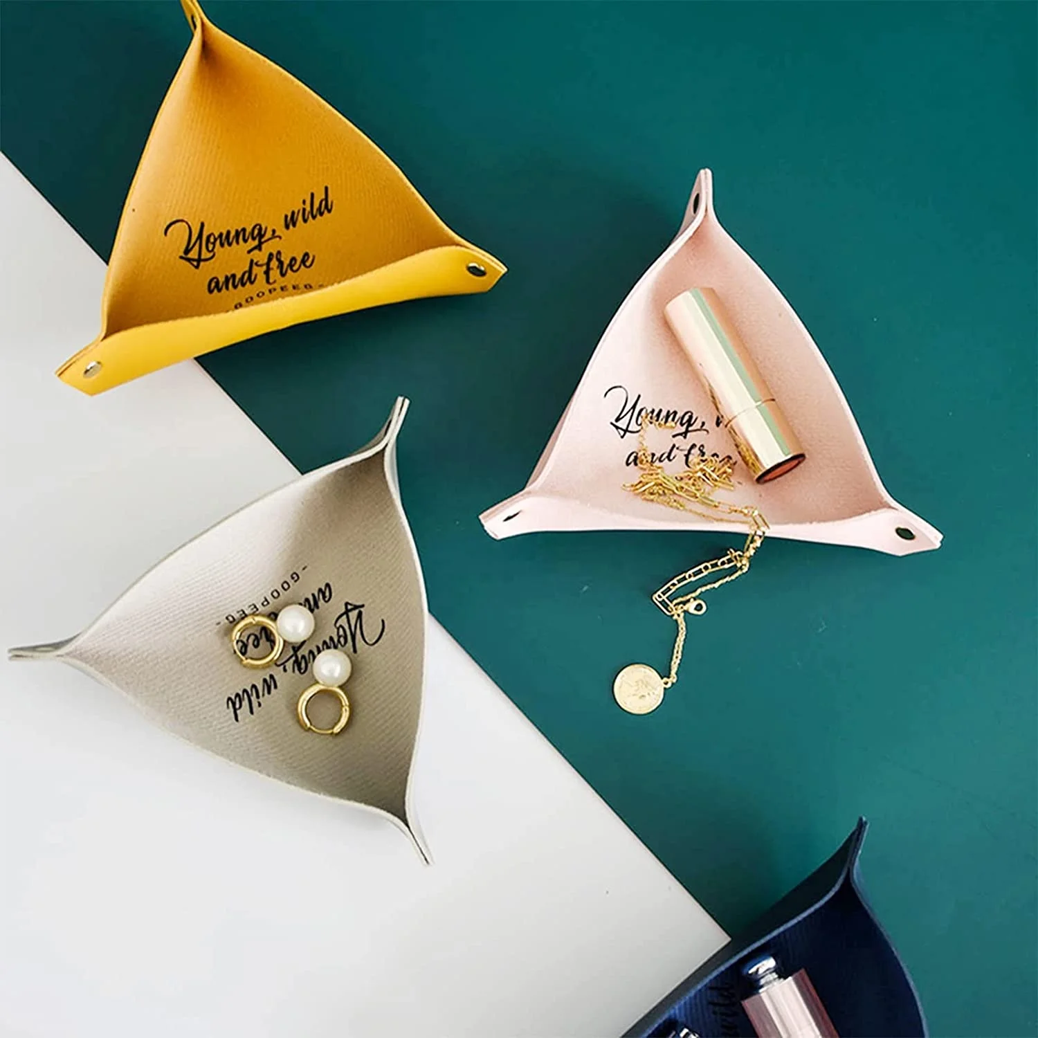 Leather Valet Tray Jewelry Organizer for Women Bedside Storage Box Desk Keychain Storage Plate Empty Jewelry Holder Leather