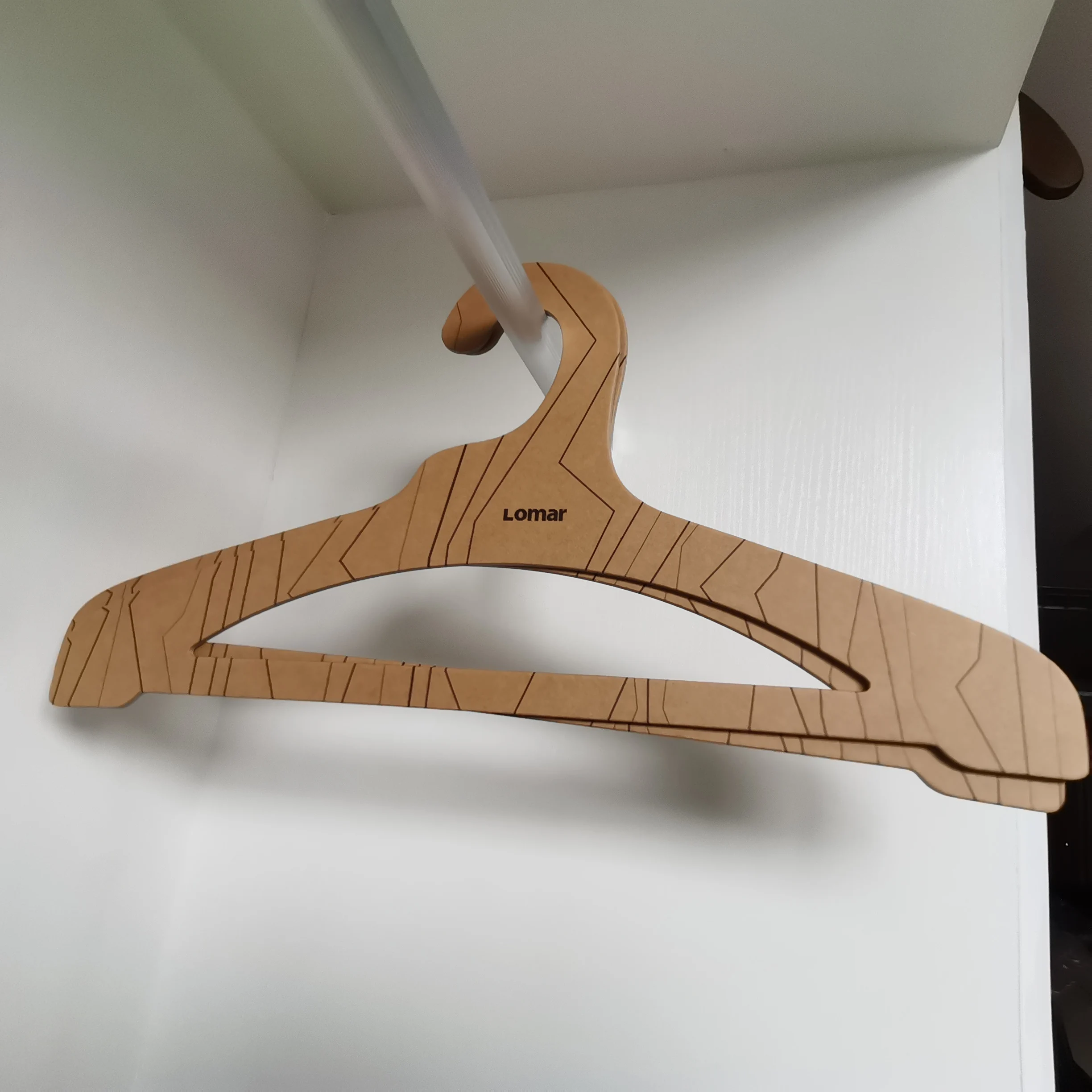 High quality eco-friendly paper hangers customized recycle paper hangers for dry cleaners