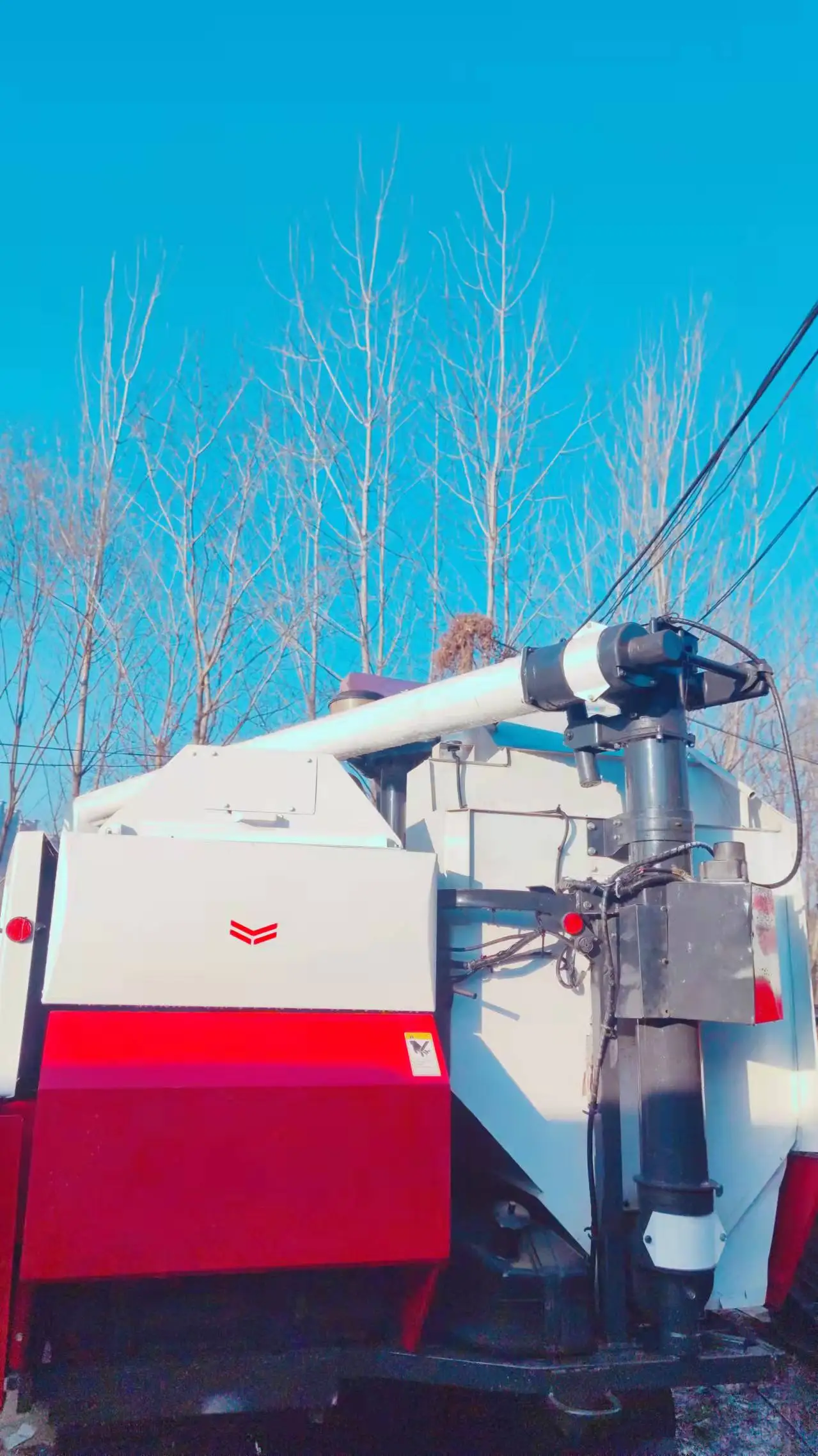 low price Japan YH880 88HP rice wheat used combine harvester