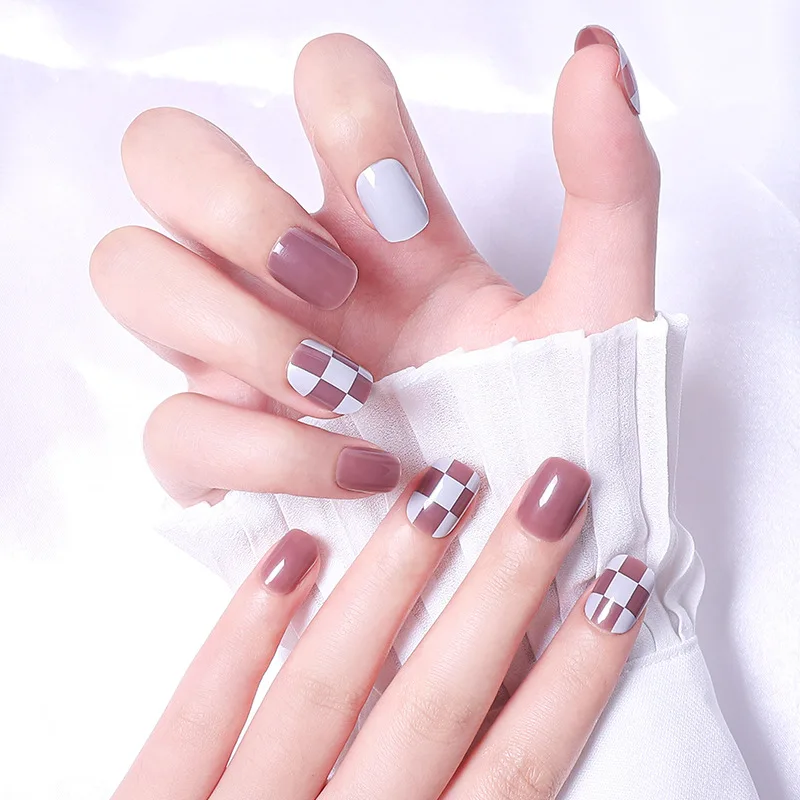 fake nails high quality  Pink and white checkerboard with false nails  Short false nails  Wholesale 24 pieces in box